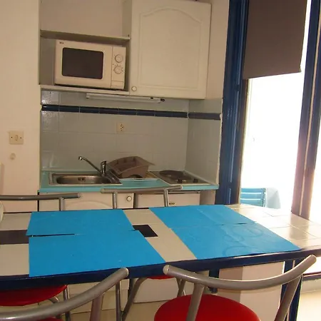 Les Flots Bleus Apartament *